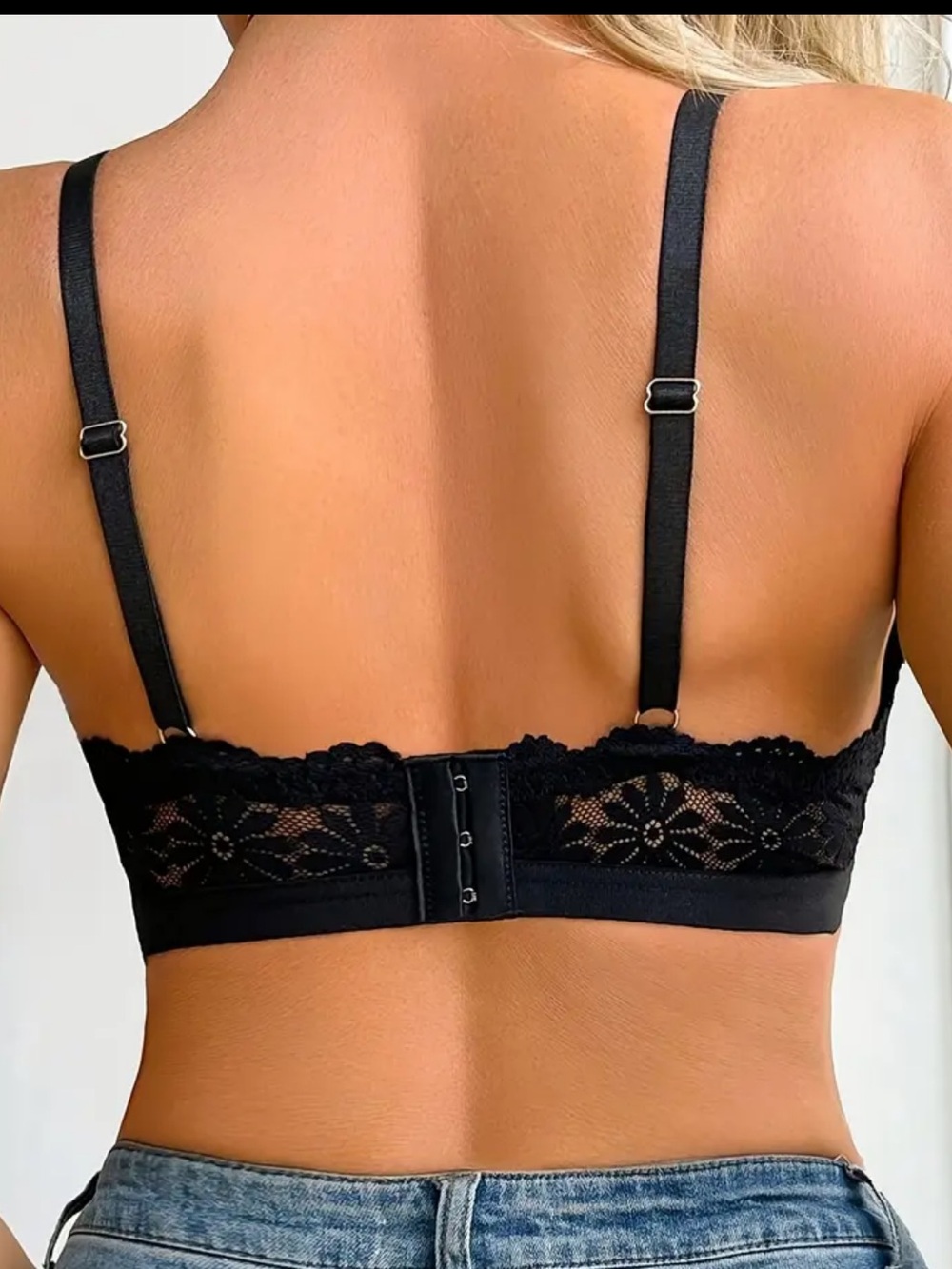 Black, Floral Lace, V-Neck Bralette - Picture 2 of 6